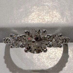 18 karat white gold filled ring